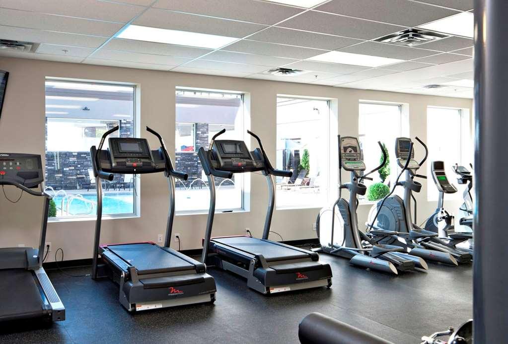 Carriage House Hotel And Conference Centre YYC Servizi foto