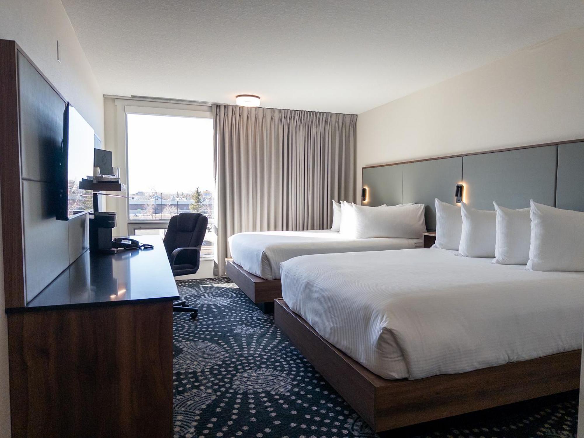 Carriage House Hotel And Conference Centre YYC Esterno foto
