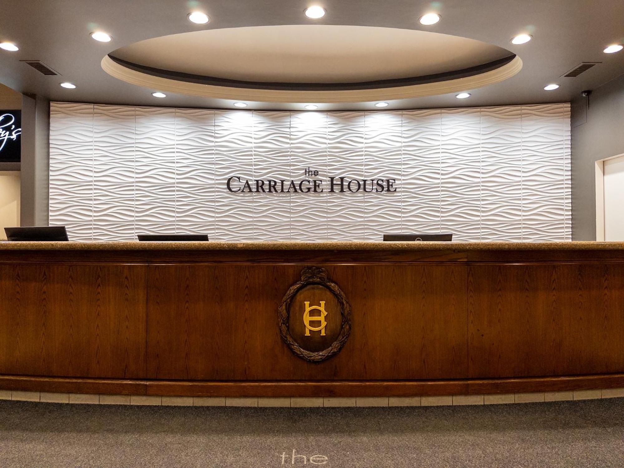 Carriage House Hotel And Conference Centre YYC Esterno foto