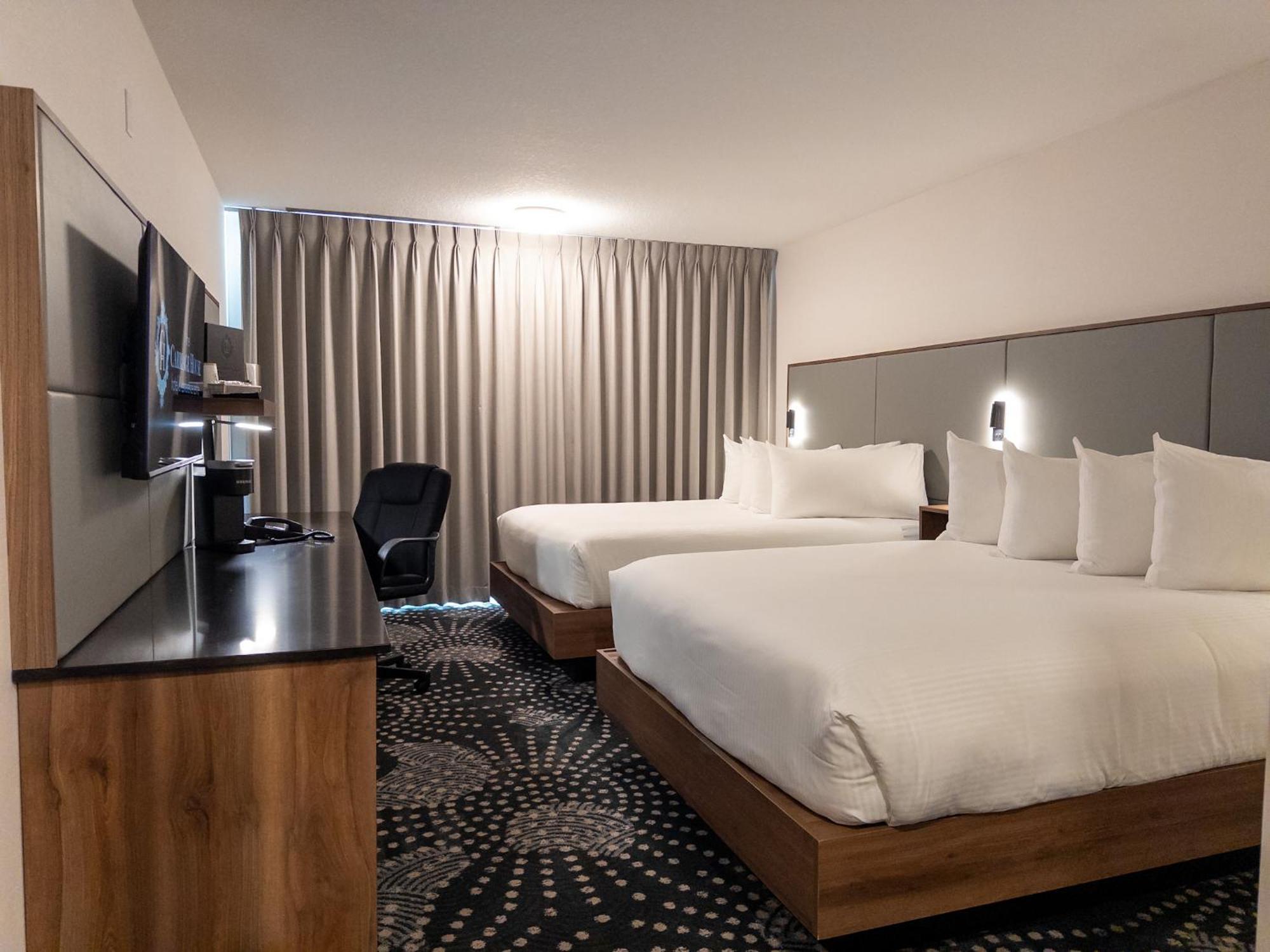 Carriage House Hotel And Conference Centre YYC Esterno foto