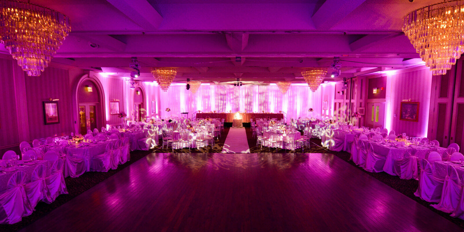 Carriage House Hotel And Conference Centre YYC Esterno foto