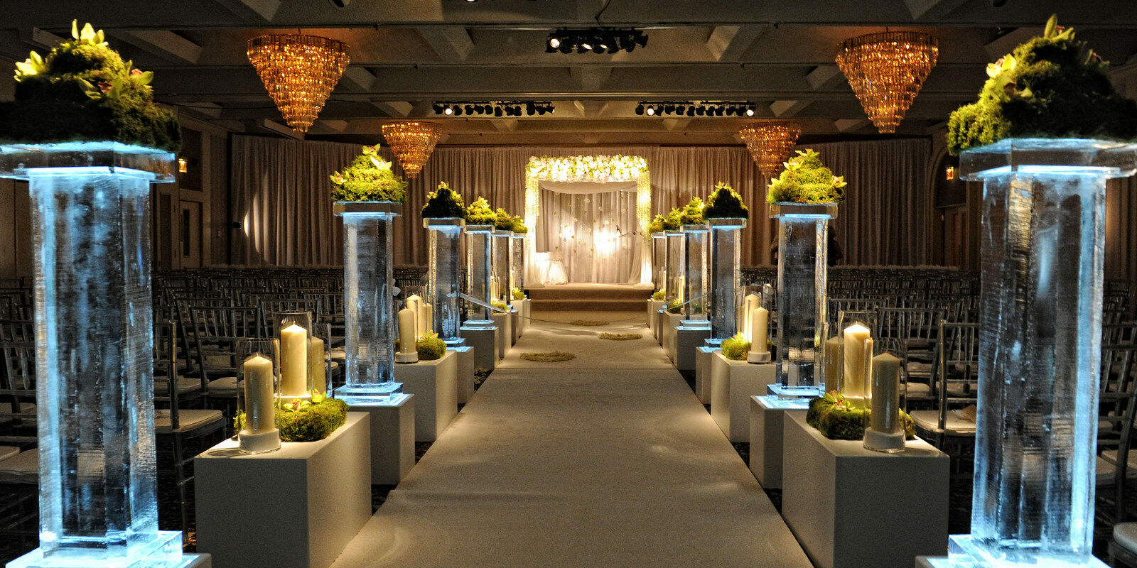 Carriage House Hotel And Conference Centre YYC Esterno foto